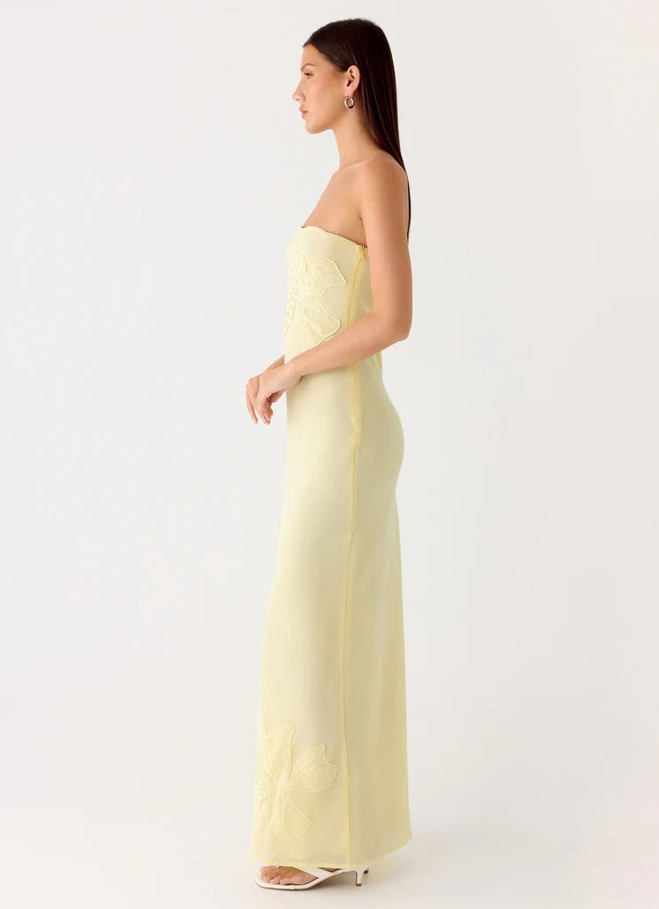 Prom Dress Pale Yellow Strapless Maxi Dress With Floral Appliques Open Back Formal Evening Party Gown