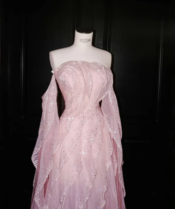 Prom Dress Pink Off Shoulder A Line Tulle Maxi Dress With Ruffled Sequined Appliques Formal Evening Party Gown