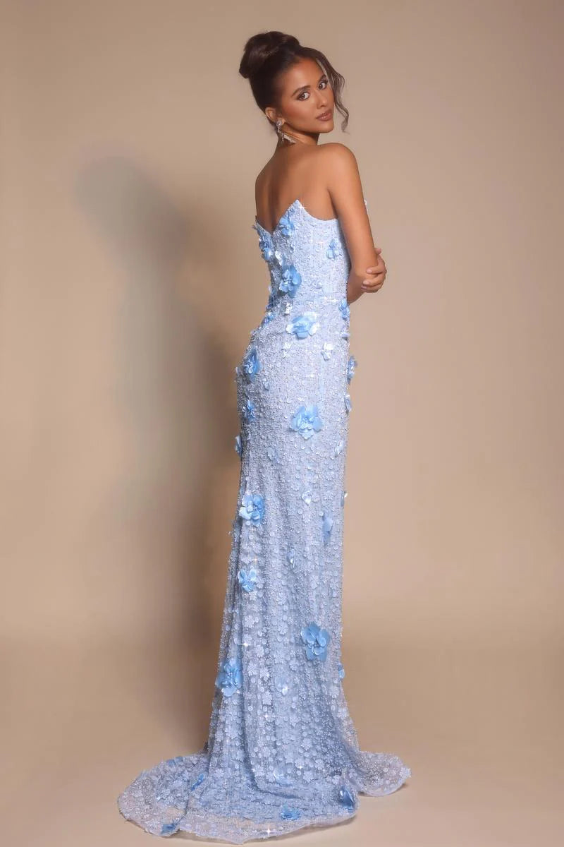 Romantic Bodycon Strapless Sweetheart Neck Floral Appliqué High Slit Long Prom Dress in Light Blue for Formal Events