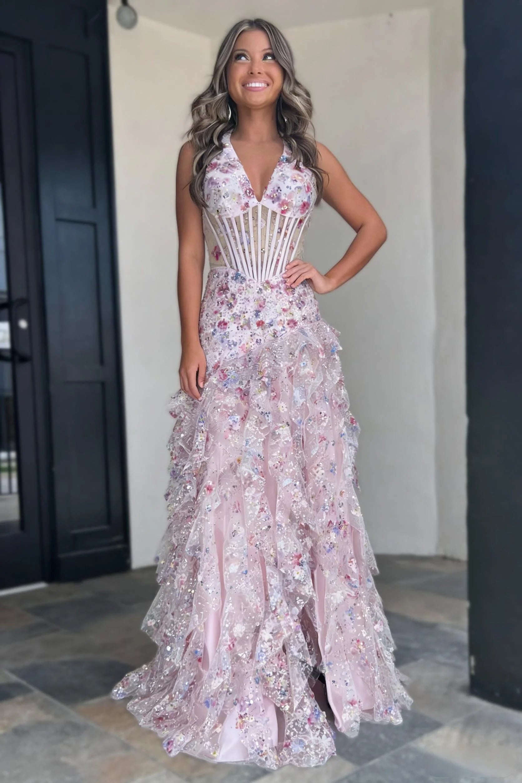 Romantic Halter Neck Corset Bodice Floral Sequin Ruffled Tulle Prom Dress with Open Back