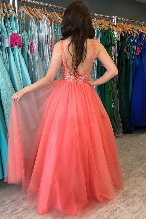 Romantic V Neck Spaghetti Strap Open Back Lace Appliqué Tulle A-Line Maxi Prom Dress