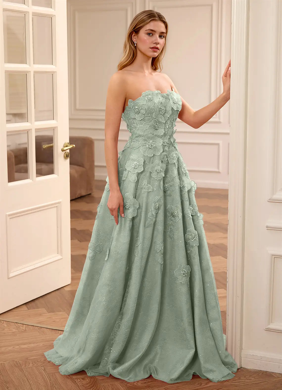 Sage Green Strapless Prom Dress With Sweetheart Neck Lace Up Back 3D Floral Applique High Slit And Tulle A Line Formal Prom Dress