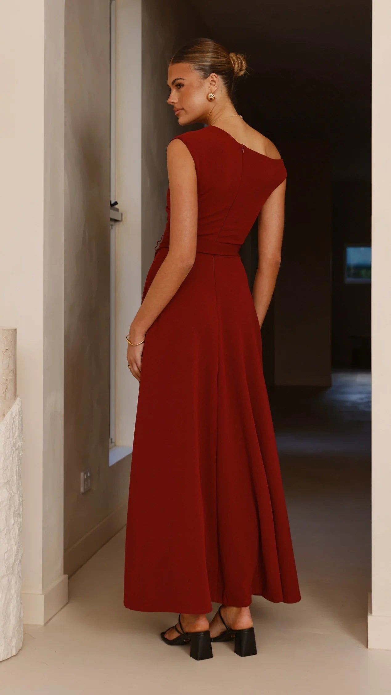 Sleek One-Shoulder Ruched Waist Maxi Prom Dress with Self-Tie Sash