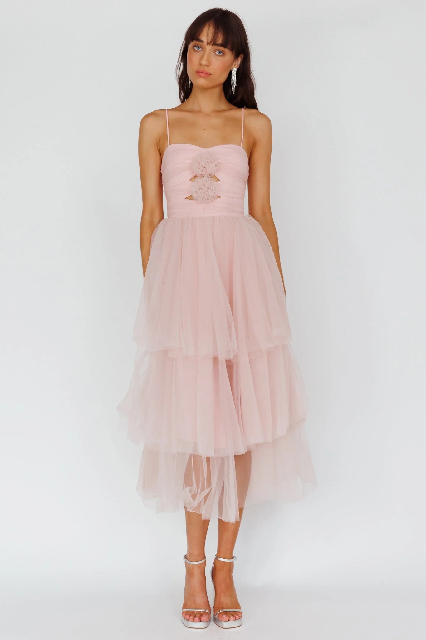 Spaghetti Straps Sweetheart Neck Floral Applique Cutout Tiered Tulle Midi Prom Dresses (Blush Pink)