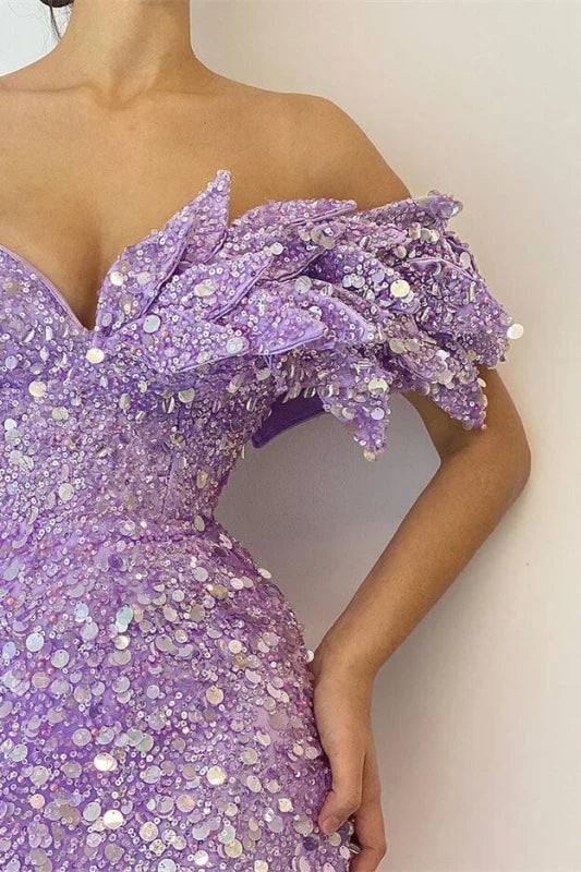 Elegant ankle-length mermaid gown with V-neck and sequins.