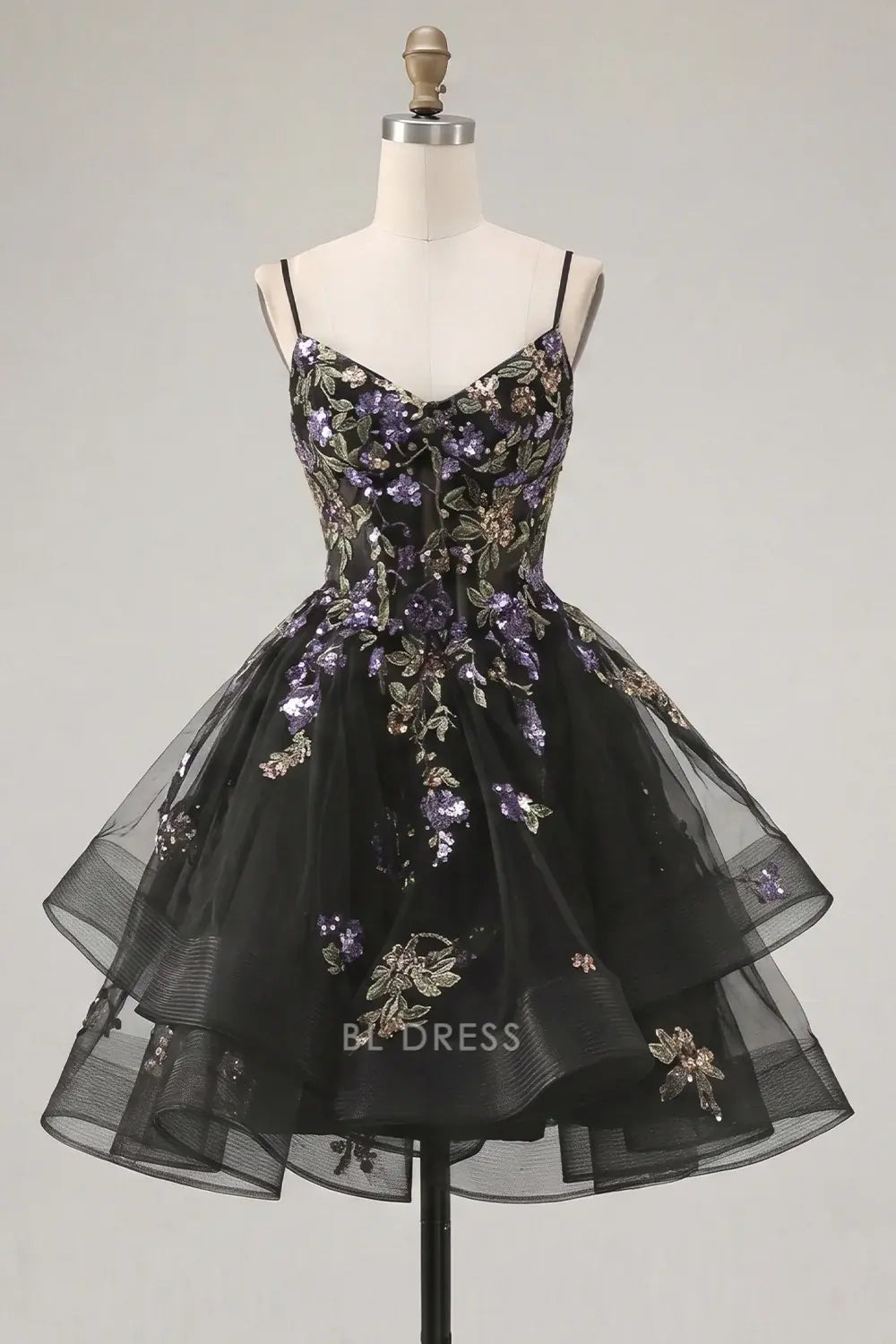 Sparkling A-Line Sweetheart Sleeveless Floral Tiered Black Short Homecoming Dress