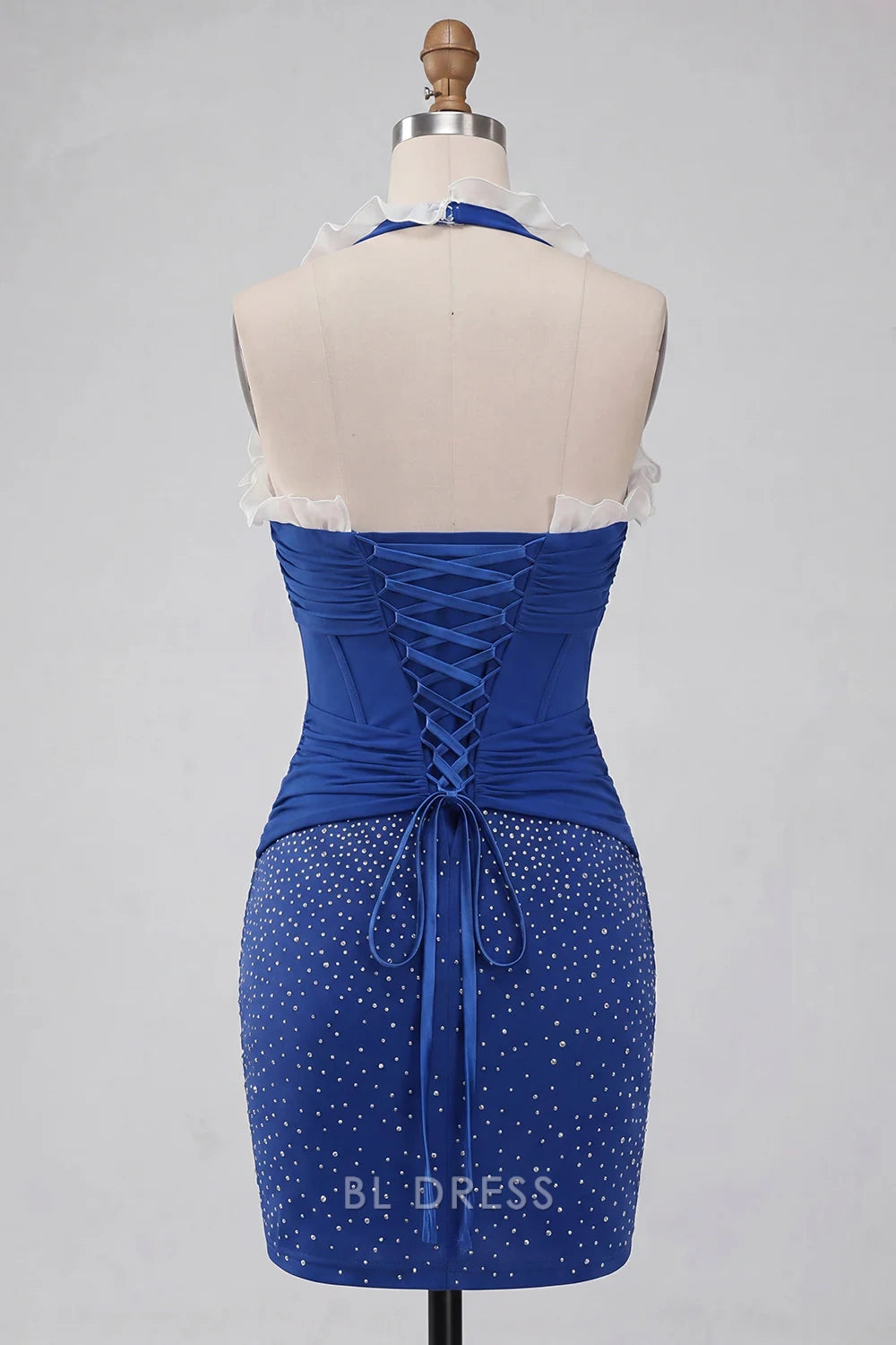 Sparkling Fitted Halter V-Neck Sleeveless Ruched Royal Blue Short Homecoming Dress Women