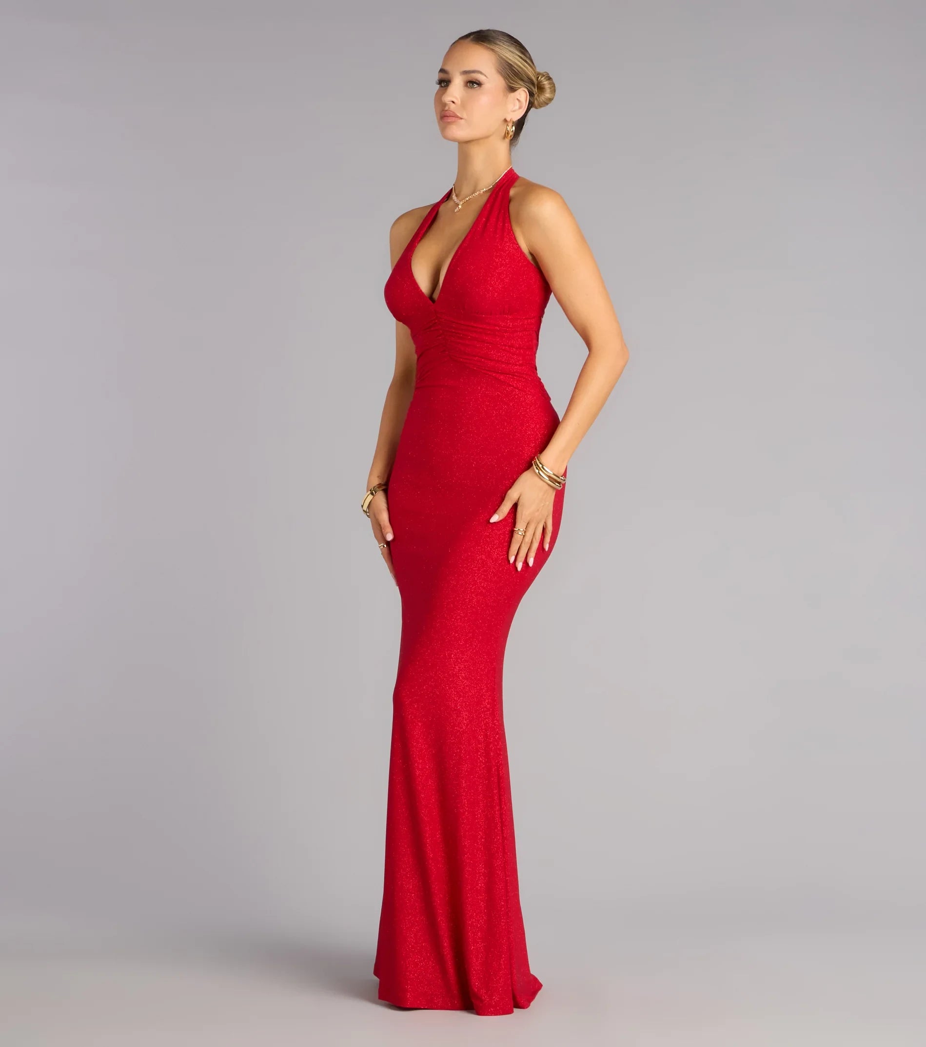 Sparkling Mermaid Halter V-Neck Sleeveless Strappy Back Red Floor-Length Prom Dresses Gown