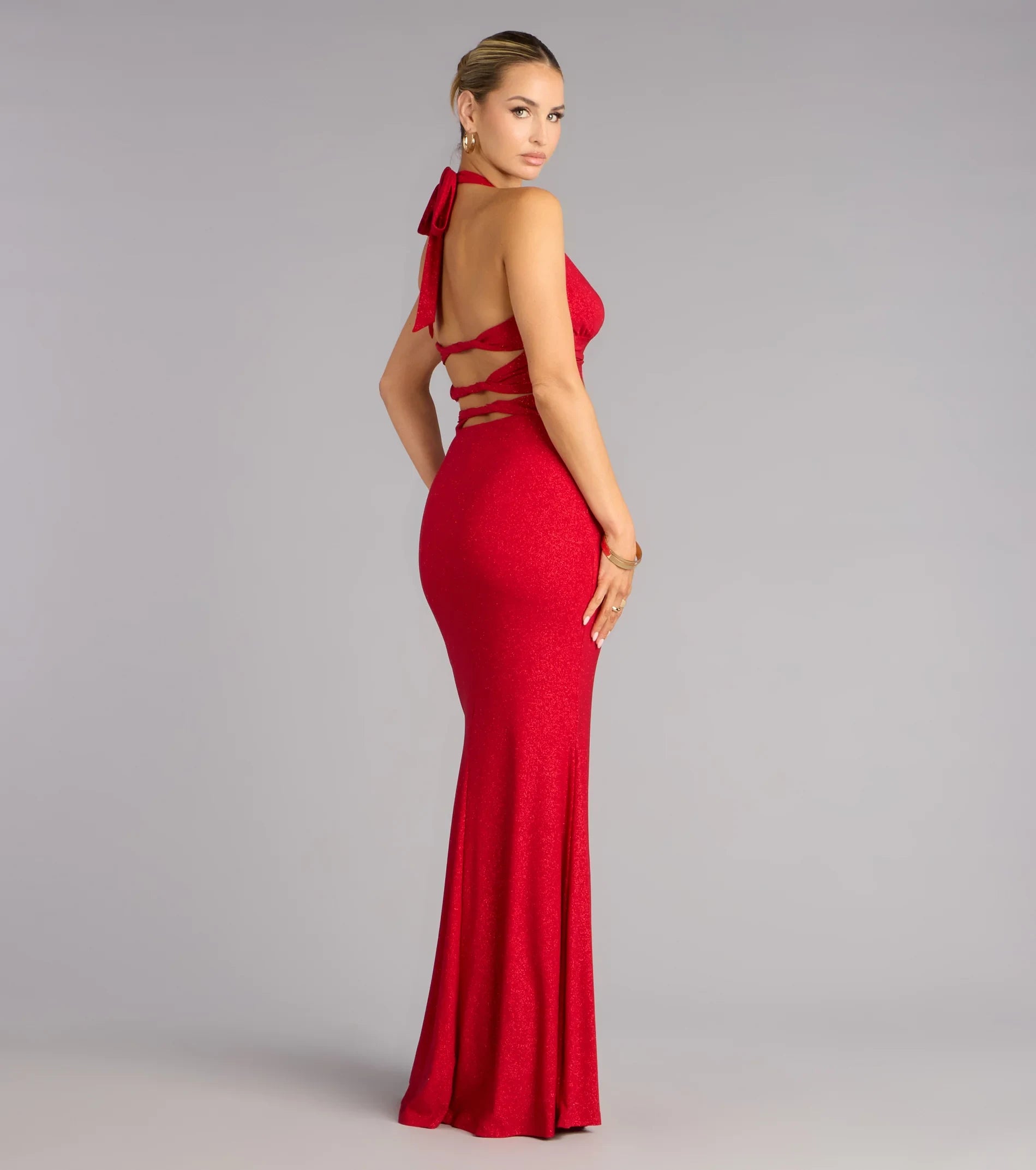 Sparkling Mermaid Halter V-Neck Sleeveless Strappy Back Red Floor-Length Prom Dresses Gown