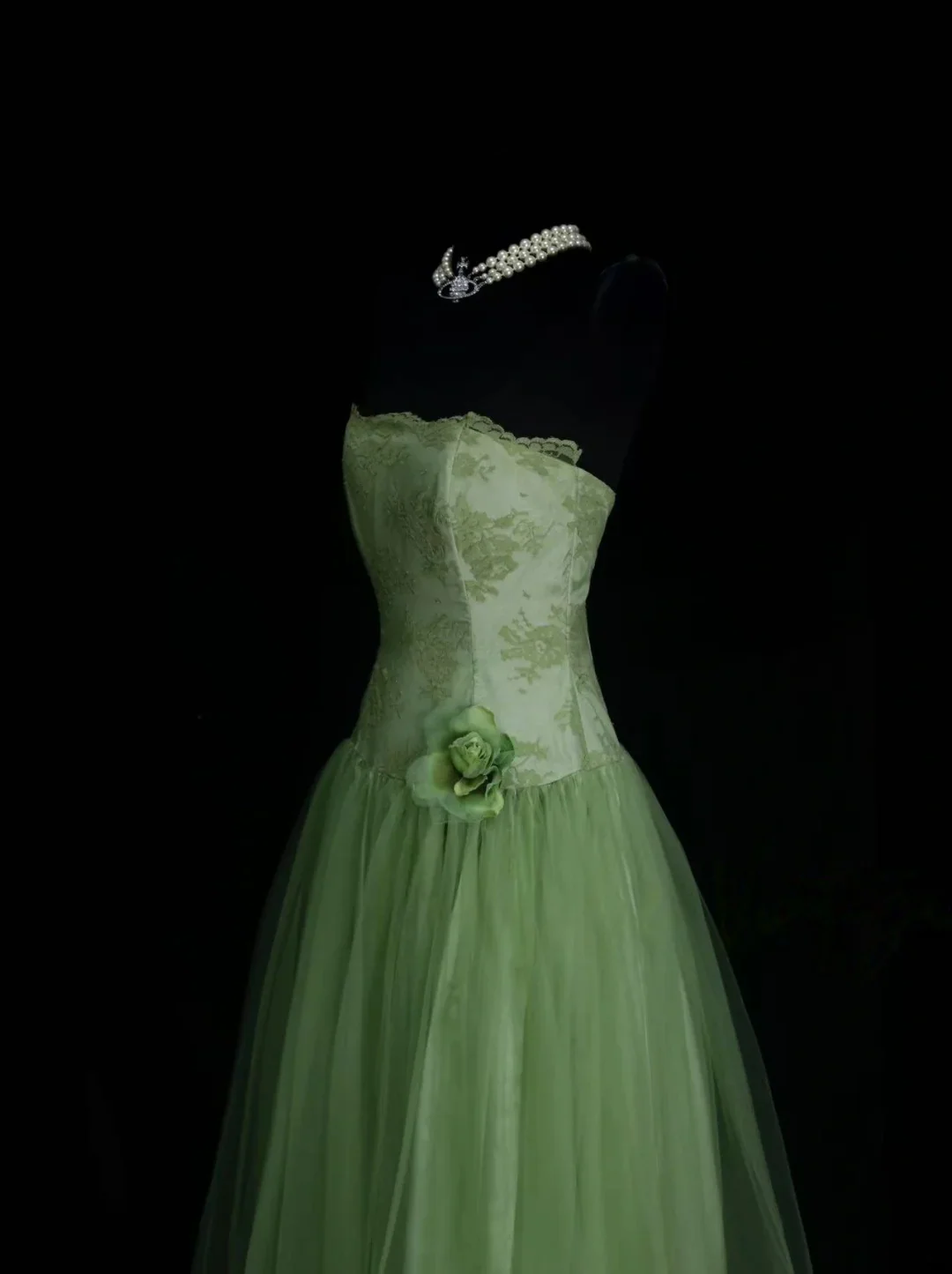 Strapless Lace Bodice Tulle Tea-Length Evening Dress with Floral Applique