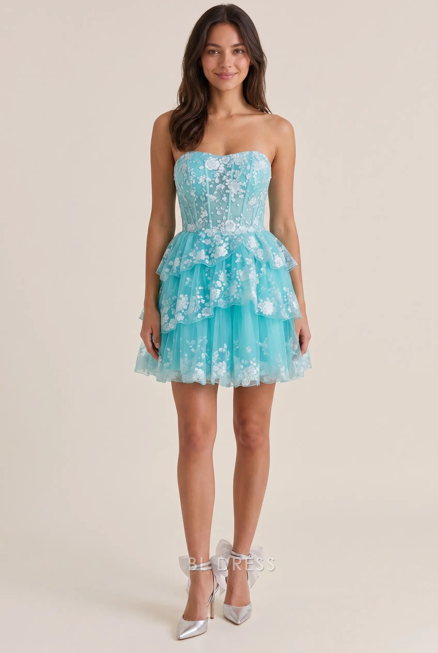 Strapless Sweetheart Neckline Floral Lace Appliqué Corset Lace-Up Back Tiered Tulle Mini Homecoming Dress