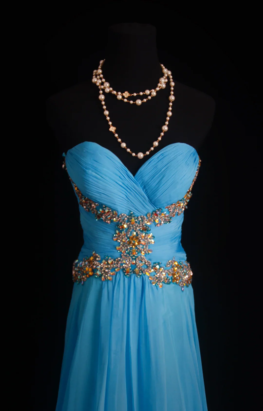 Strapless Sweetheart Ruched Bodice Multi Color Beaded Appliqué Zipper Back Chiffon Evening Dresses