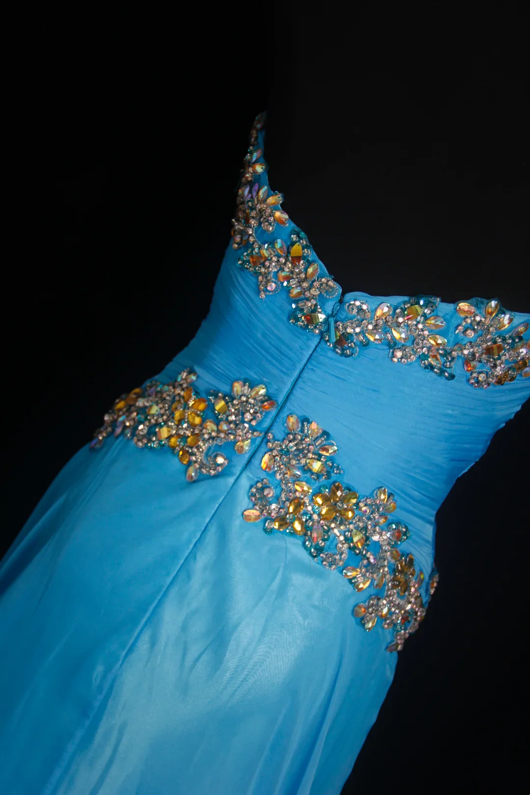 Strapless Sweetheart Ruched Bodice Multi Color Beaded Appliqué Zipper Back Chiffon Evening Dresses