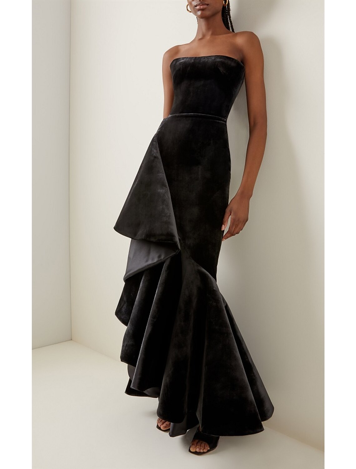 Elegant black velvet prom gown, showcasing the mermaid silhouette.