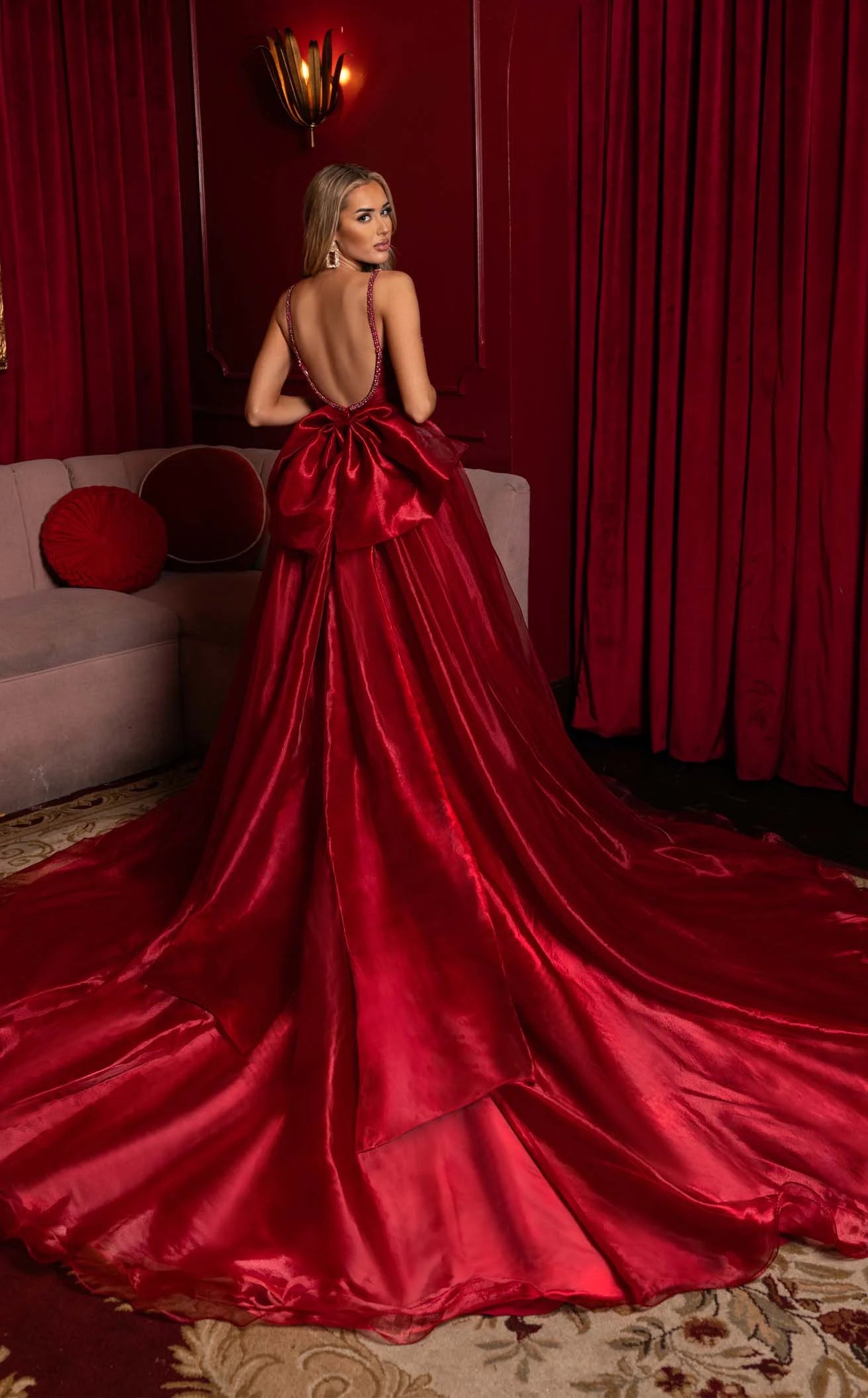 Stunning A-Line Sweetheart Sleeveless Beaded Open Back Ruby Red Floor-Length Prom Gown