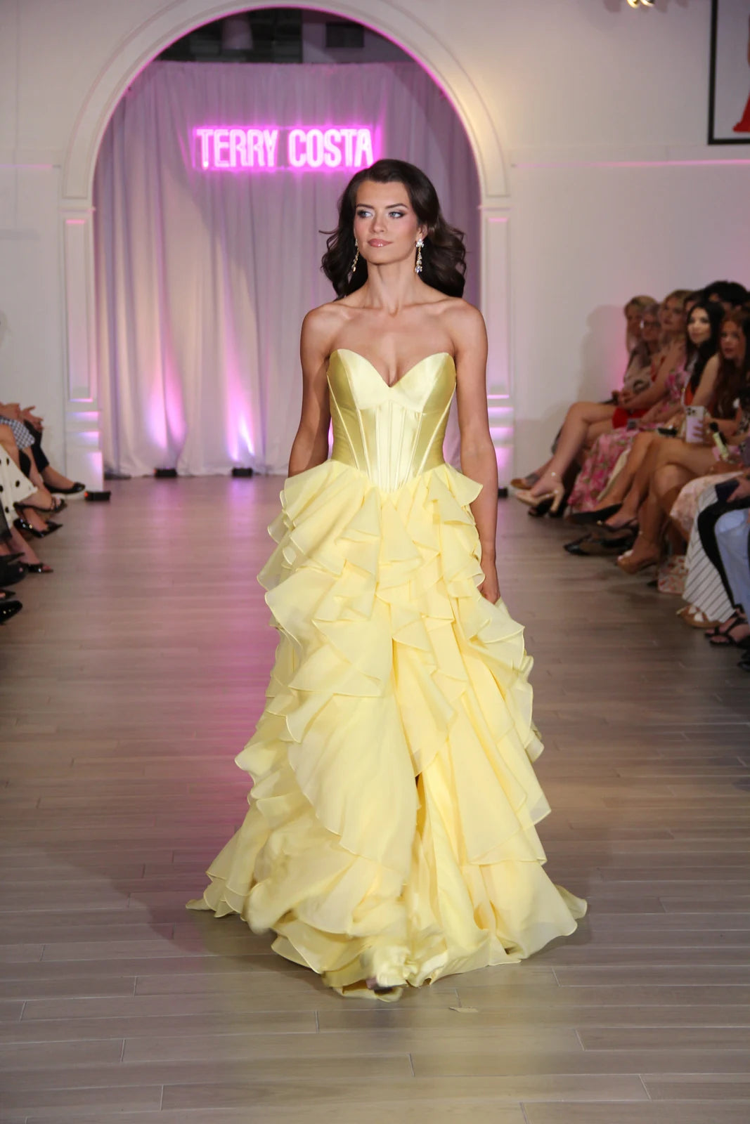Stunning A-Line Sweetheart Strapless Ruffled Tiered Yellow Floor-Length Prom Dresses Gown