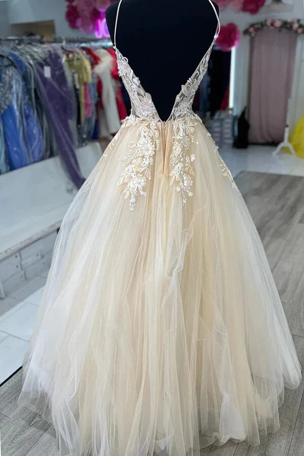 A-line Tulle Spaghetti Straps Long Prom Dresses With Lace Appliques