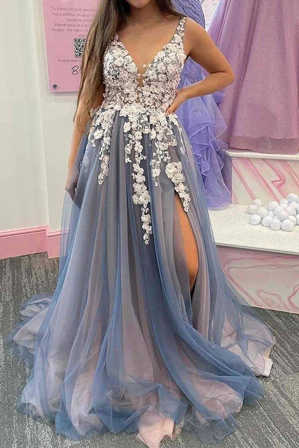 A-Line Back Long Tulle Prom Dress with Appliques