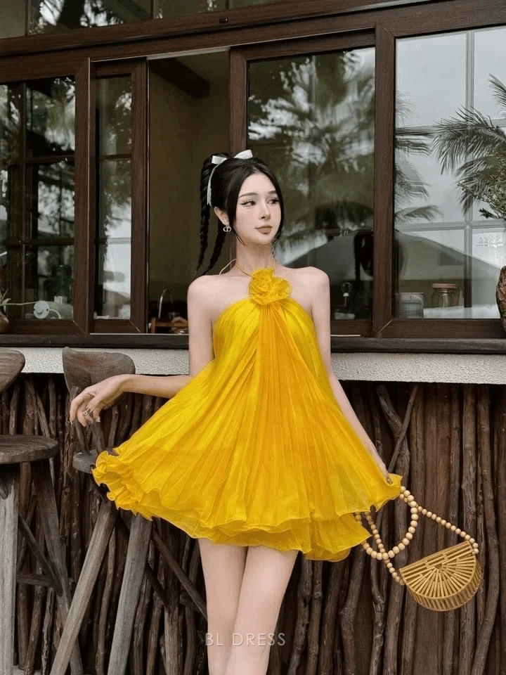 Vibrant A-Line Halter Neck Sleeveless Pleated Floral Yellow Mini Homecoming Dress