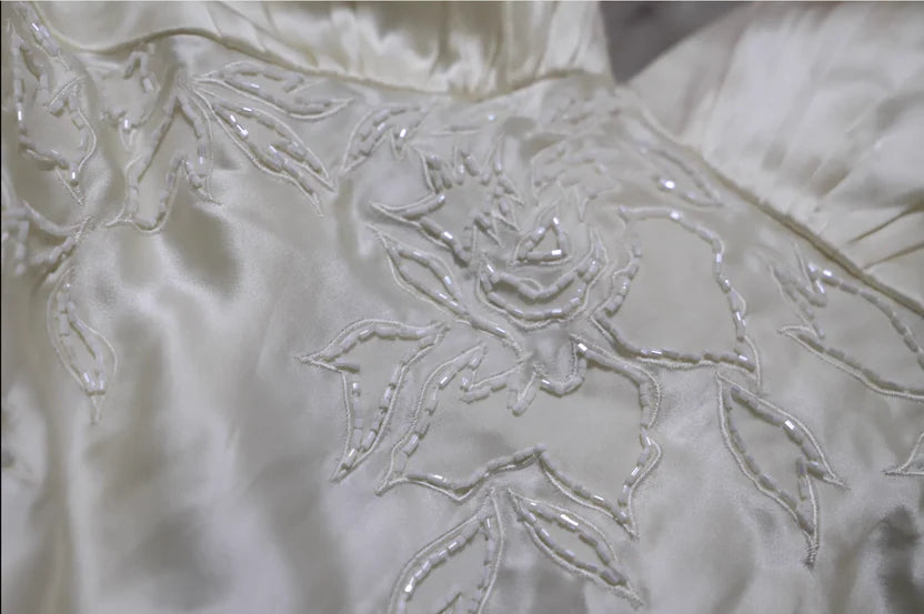 White Satin V Neck Spaghetti Strap Lace Applique Ruffle Tiered High Low Prom Dress
