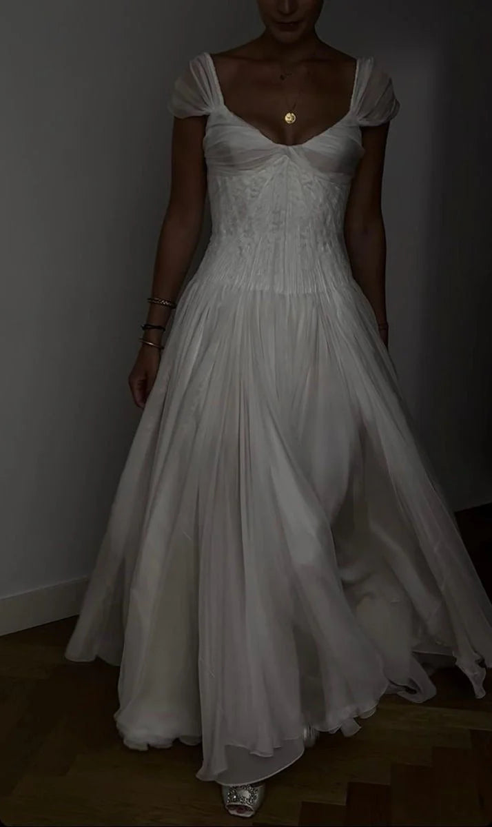 White Square Neck Chiffon Prom Dress with Puffed Sleeves and Flowy Skirt for Formal Events and Prom Nights