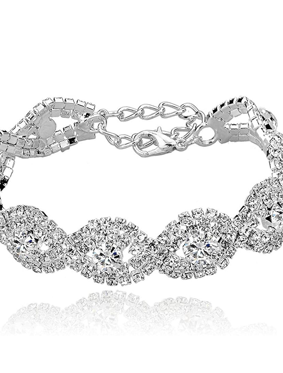Full view of the women's alloy water drop jewelry set.