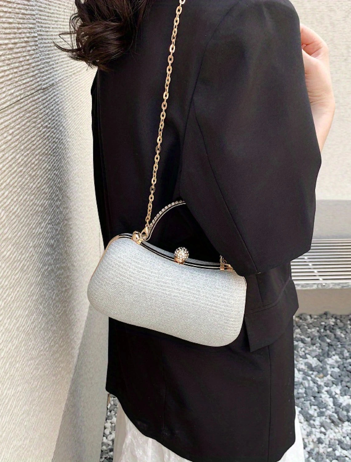 Side view of the PU leather evening clutch bag.