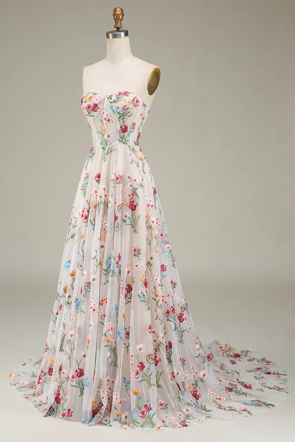 Tulle Train Long Wedding Dress with Embroidery