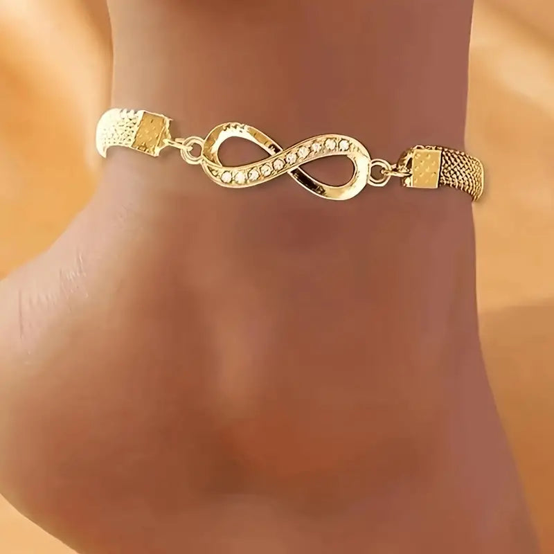 57-Piece Golden Jewelry Set - Luxurious Necklaces, Rings, Earrings & Bracelets - Elegant & Delicate Design - Perfect Gift for Her