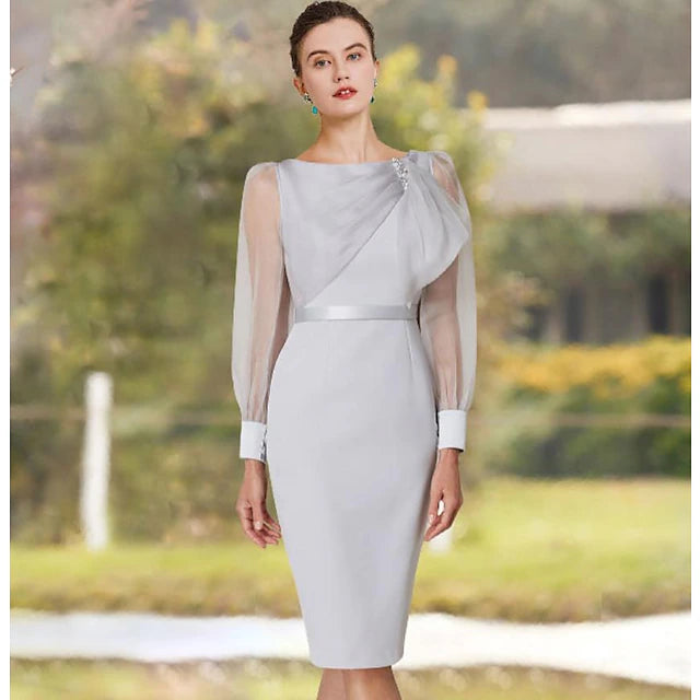 Sheath / Column Mother of the Bride Dress Elegant Jewel Neck Knee Length Organza Stretch Chiffon Long Sleeve with Beading