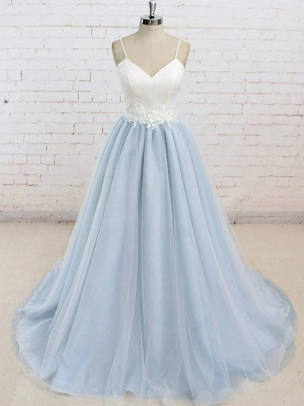 A Line V Neck Backless Tulle Lace Appliques Long Prom Dresses