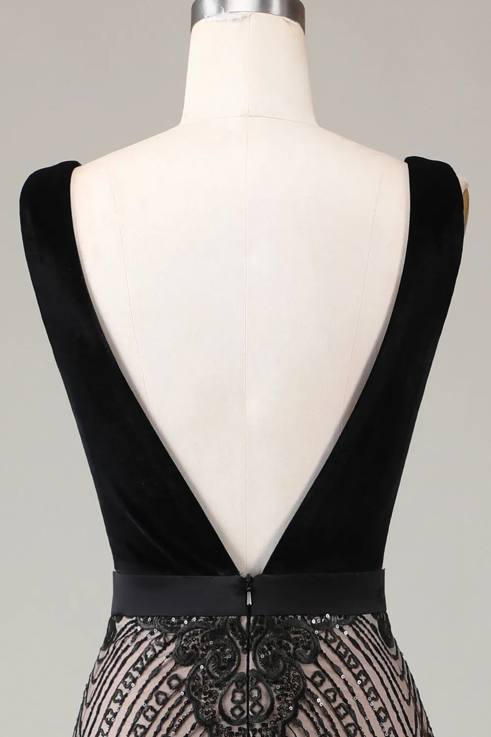 Mermaid Deep V Neck Long Prom Dress with Beading