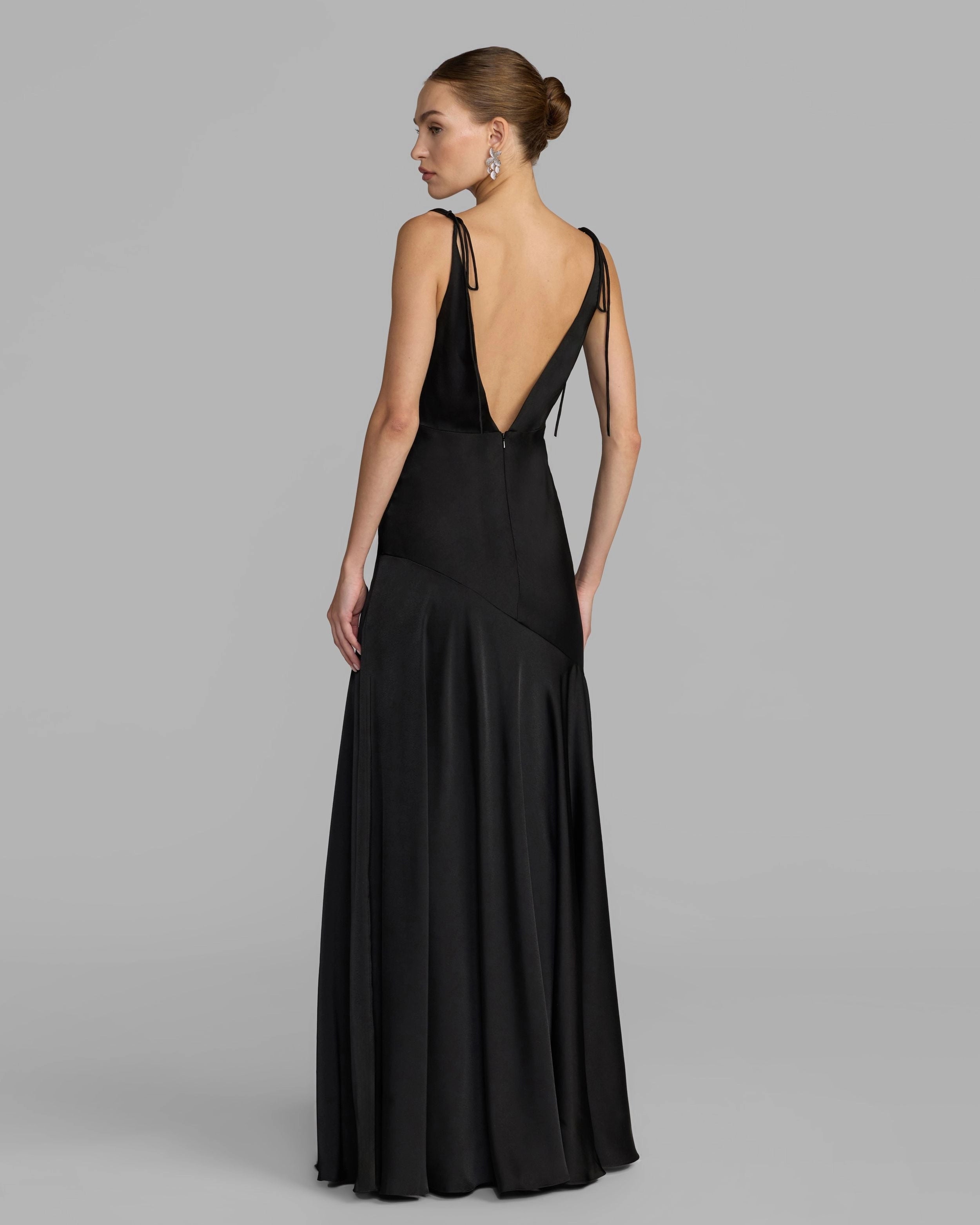 Elegant mermaid cowl neck tie-strap v-back floor-length prom gown