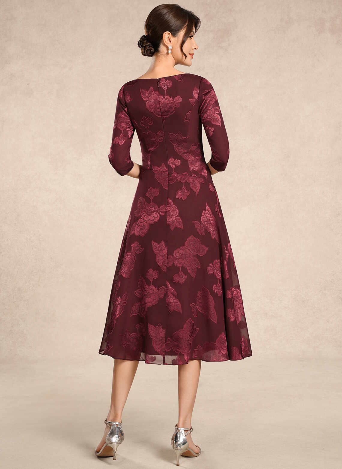 Burgundy Jacquard Chiffon A-line V Neck 3/4 Sleeve Zip Back Midi Mother of the Bride Dress