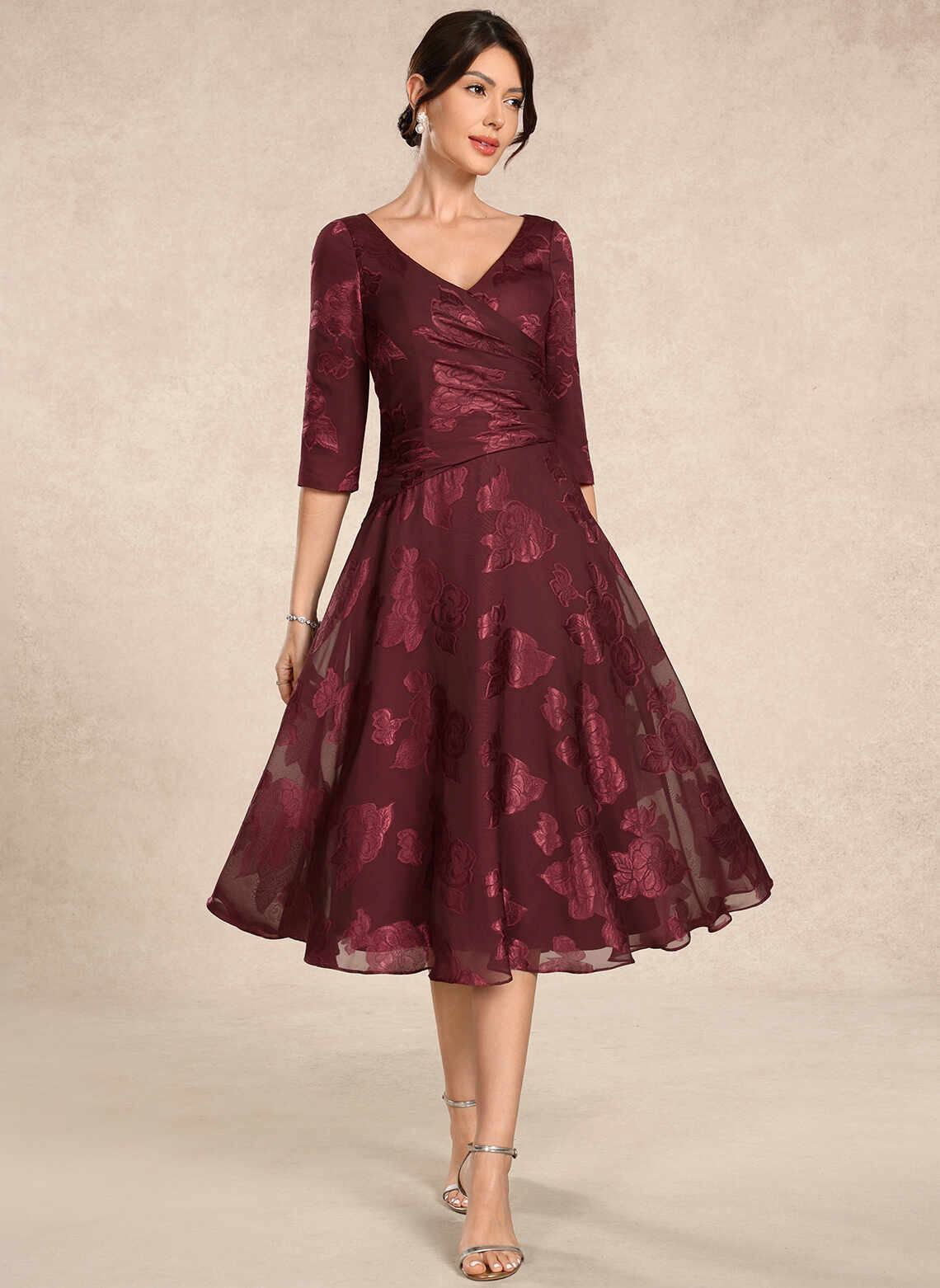 Burgundy Jacquard Chiffon A-line V Neck 3/4 Sleeve Zip Back Midi Mother of the Bride Dress