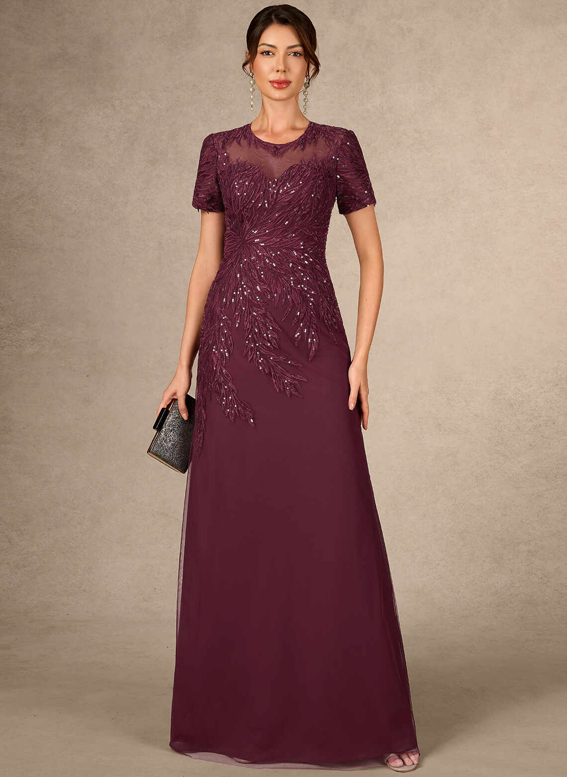 Burgundy Tulle Sheath Round Neck Short Sleeve Zip Back Floor Mother of the Bride Dress