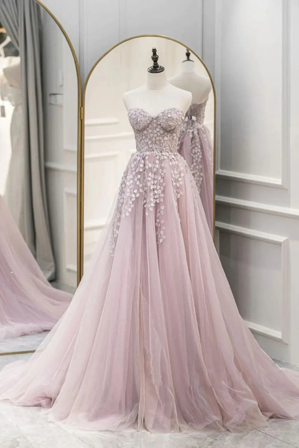 A Line Sweetheart Long Prom Dress with Appliques