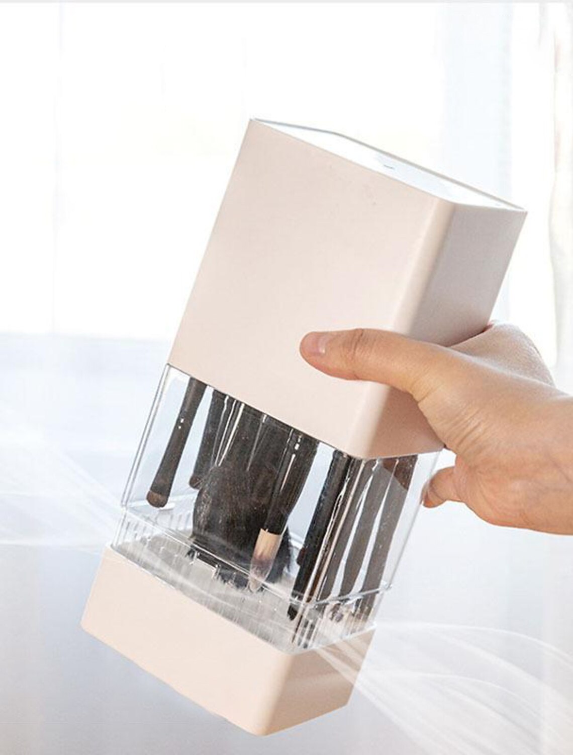 Makeup Brush Storage Box Transparent Dust-Proof Loose Powder Brush Eye Shadow Brush,Desktop Cosmetic Eyebrow Pencil Eyeliner Pen Holder