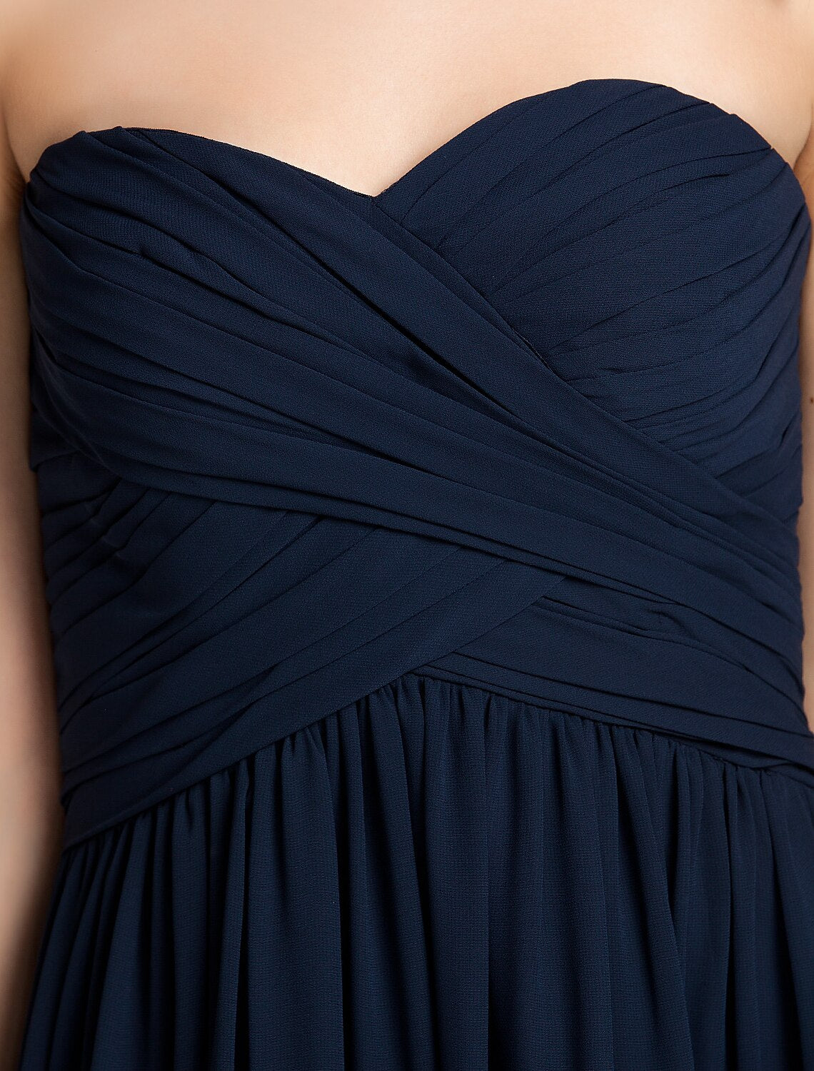 Etui-/Säulen-Brautjungfernkleid, Herzausschnitt, ärmellos, offener Rücken, bodenlang, Chiffon mit überkreuzten/seitlichen Drapierungen