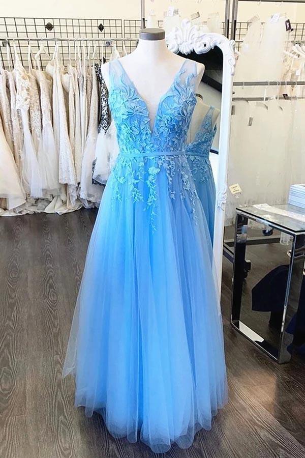 A Line V Neck Lace Tulle Prom Dresses