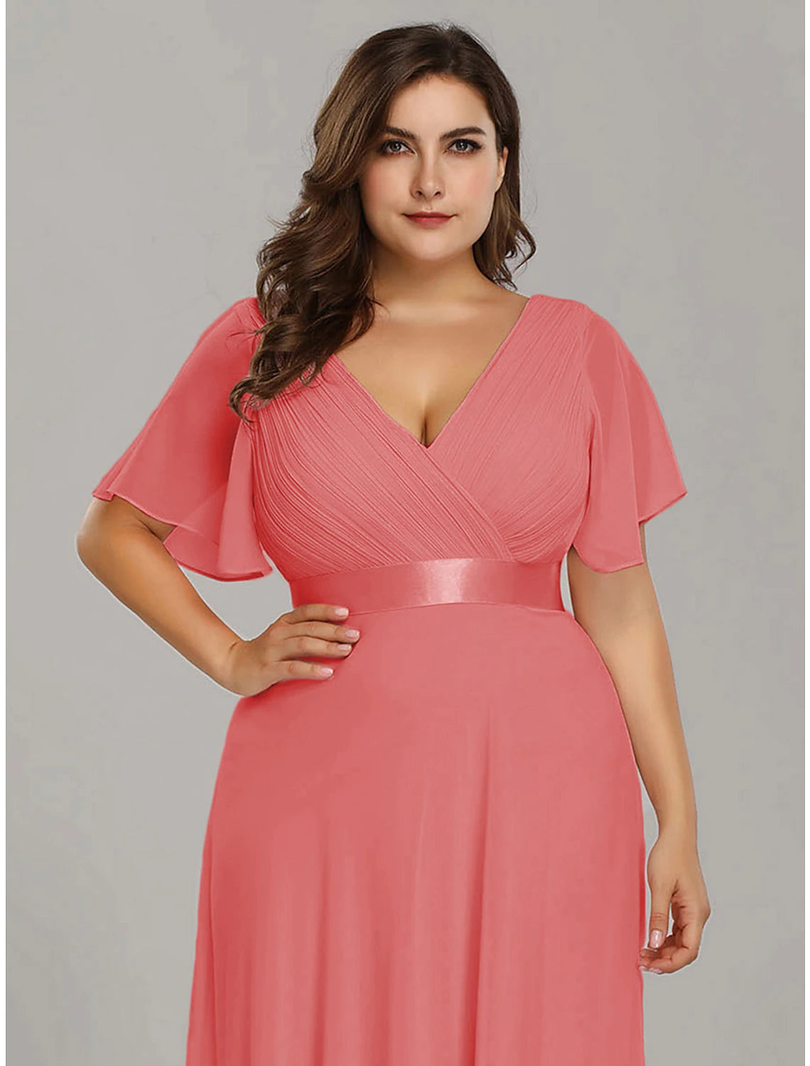 A-Line Mother of the Bride Dress Plus Size Elegant V Neck Floor Length Chiffon Short Sleeve with Sash / Ribbon Ruching