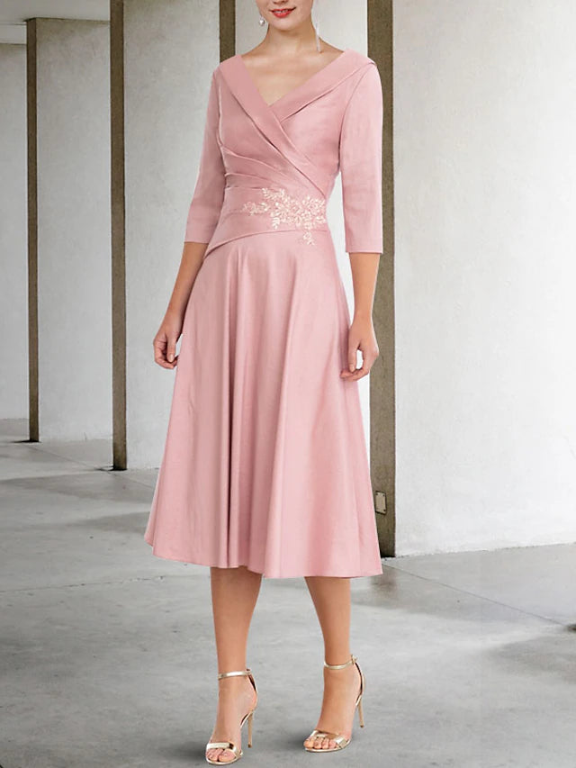 A-Line Mother of the Bride Dress Vintage Elegant V Neck Tea Length Satin Lace Half Sleeve with Appliques Side-Draped