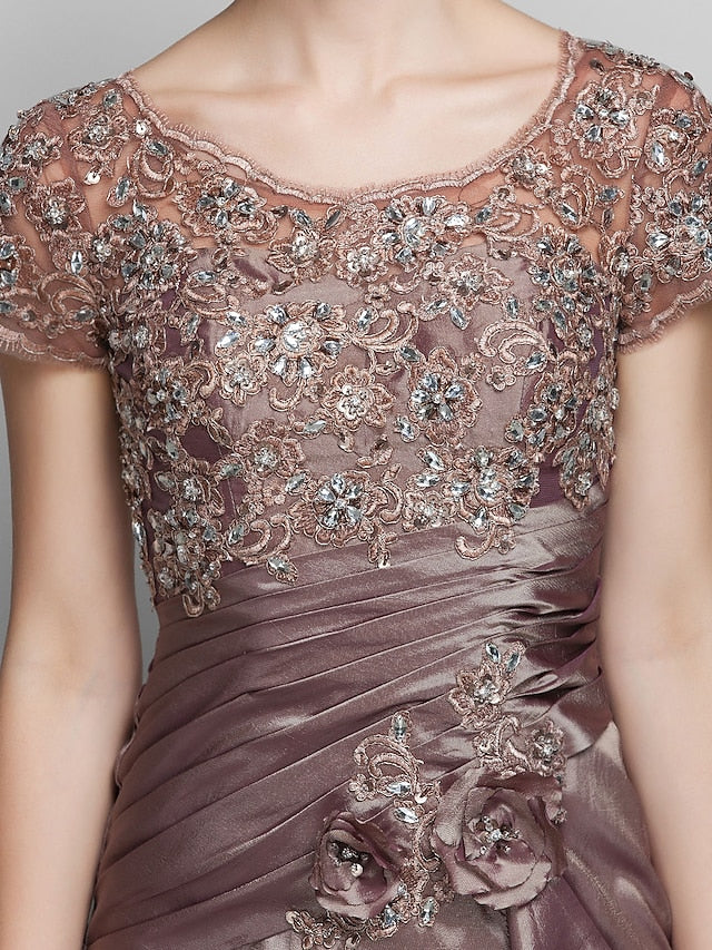 Mermaid / Trumpet Mother of the Bride Dress See Through Scoop Neck Sweep / Brush Train Taffeta Beaded Lace Short Sleeve with Flower