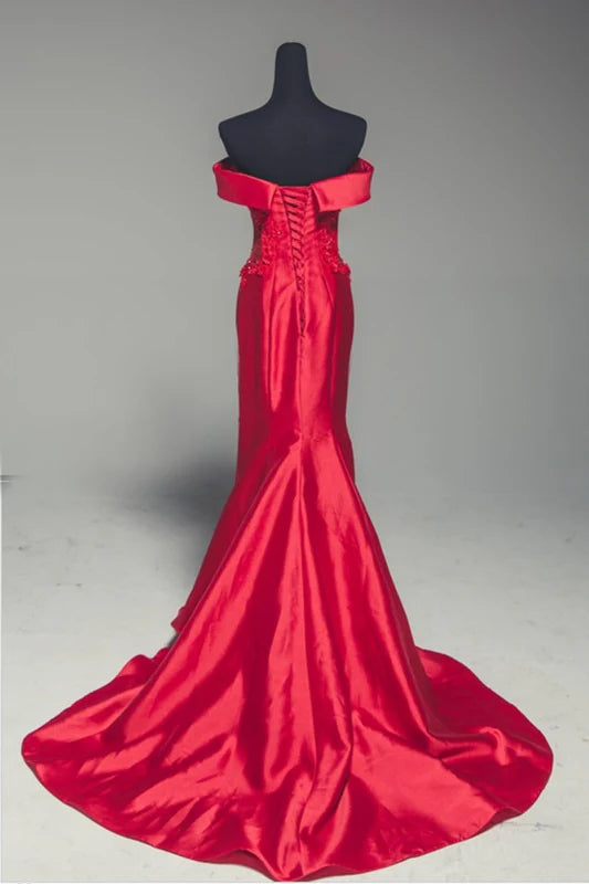 Mermaid Satin Strapless Lone Prom Dress