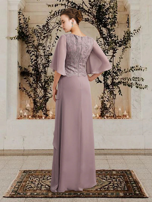 Sheath / Column Mother of the Bride Dress Plus Size Elegant Jewel Neck Floor Length Chiffon Lace Short Sleeve with Ruffles Appliques