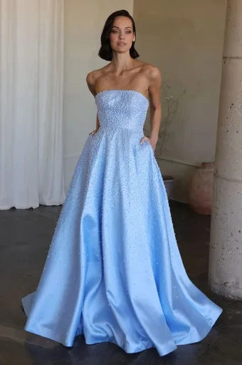 Romantic A-Line Strapless Sleeveless Lace Up Back Long Prom Dress