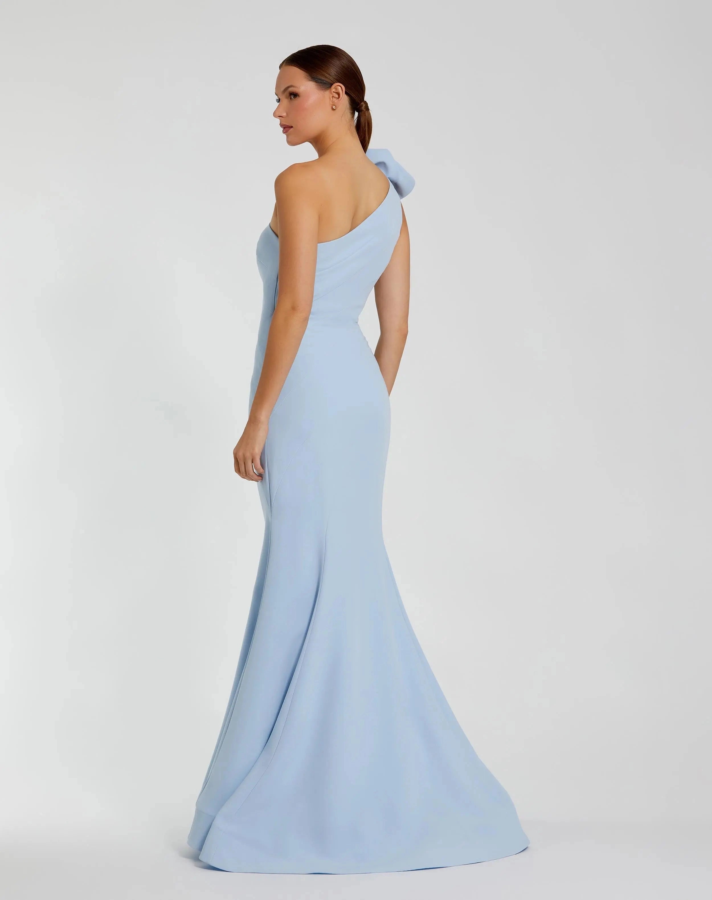 Chic mermaid one-shoulder sleeveless sidezip floor-length prom gown
