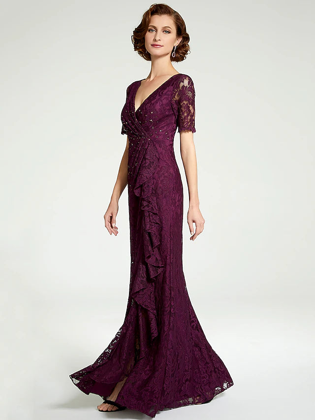 Sheath / Column Mother of the Bride Dress V Neck Floor Length Lace Short Sleeve with Lace Beading