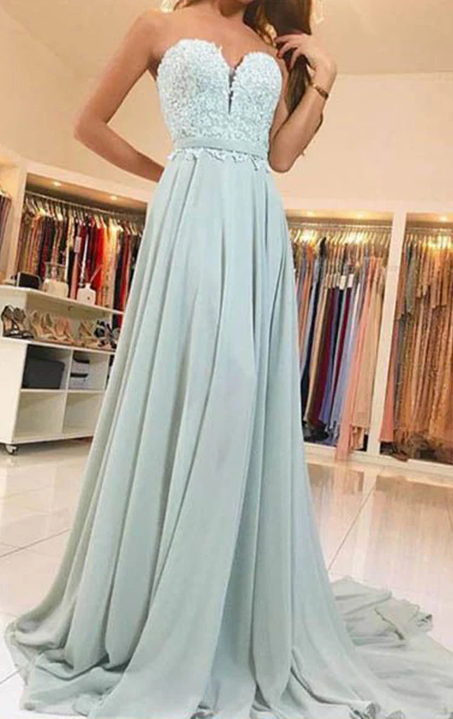 Trägerloses, langes Chiffon-Ballkleid mit Herzausschnitt und Spitze