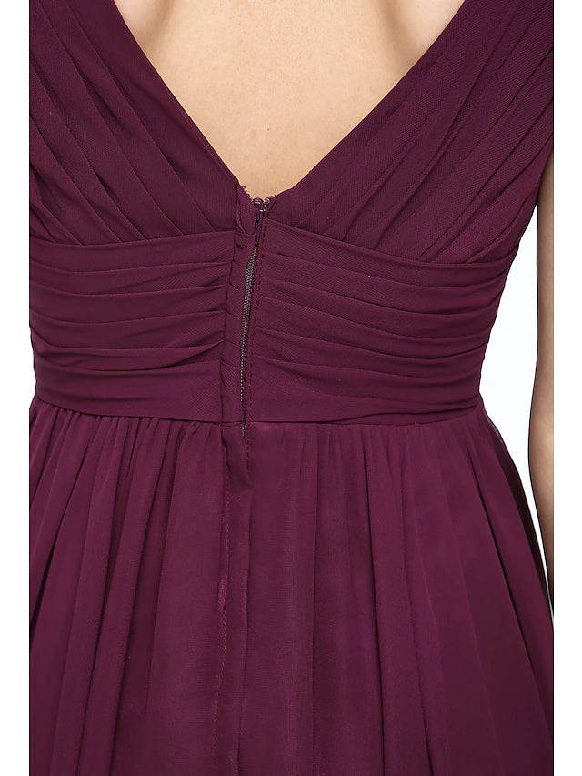 A-Linie Brautjungfernkleid V-Ausschnitt Ärmellos Elegant Kurz / Mini Chiffon mit Falten